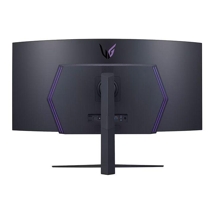 LG 45'' UltraGear OLED Curved Gaming Monitor WQHD with 240Hz Refresh Rate | 45GR95QE-B